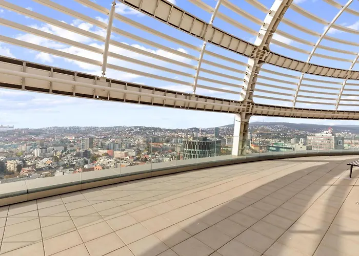 Breathtaking Castle View - Modern Sky Park * Bratislava