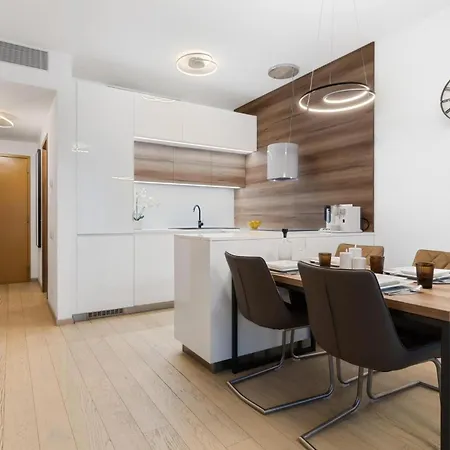 Apartmán Breathtaking Castle View - Modern Sky Park *