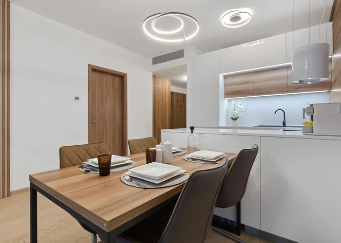 Apartmán Breathtaking Castle View - Modern Sky Park *